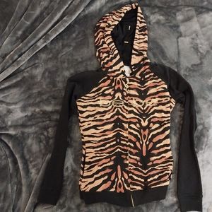 New bebe zip front jacket , stretchy quality fabric, 2 lined pockets, small